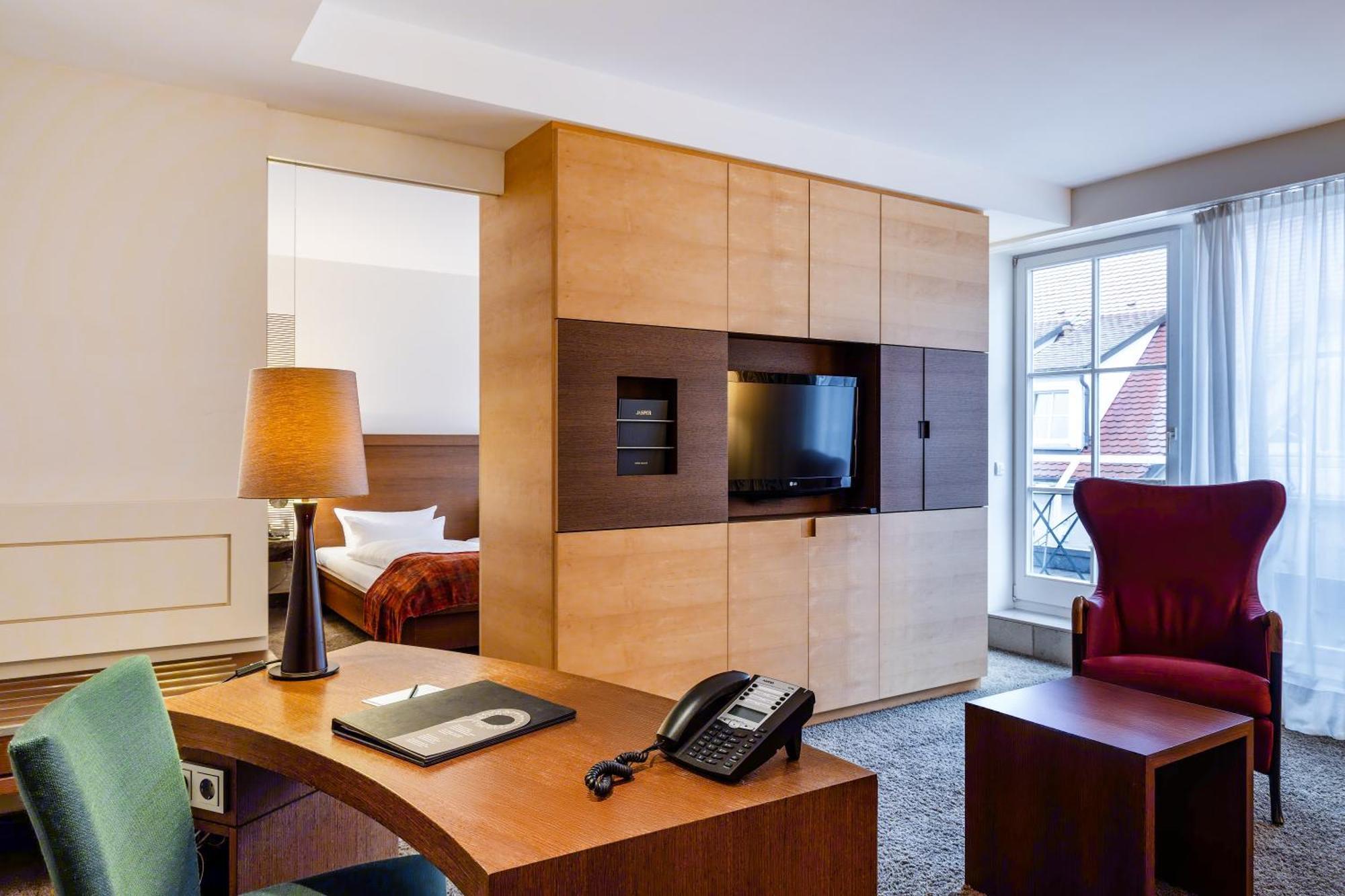 Hotel Alma Am Anger Эрфурт Экстерьер фото
